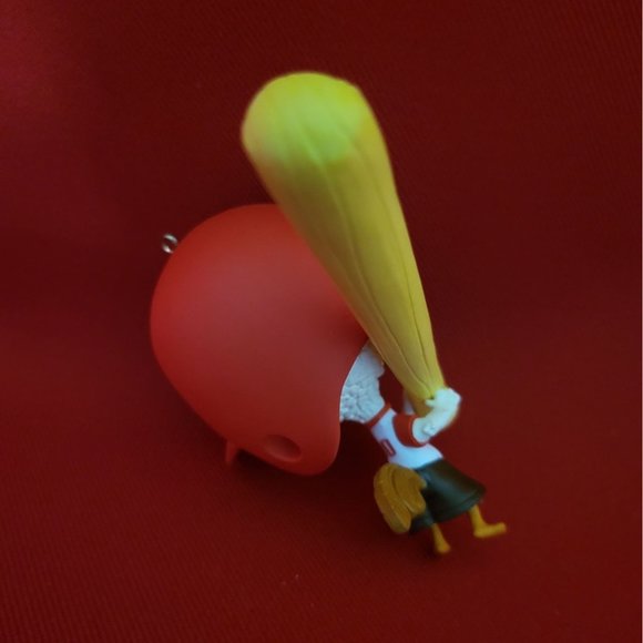 Hallmark Keepsake Ornament Disney Chicken Little 2005 - Picture 11 of 12